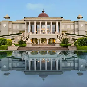 Resort Raffles