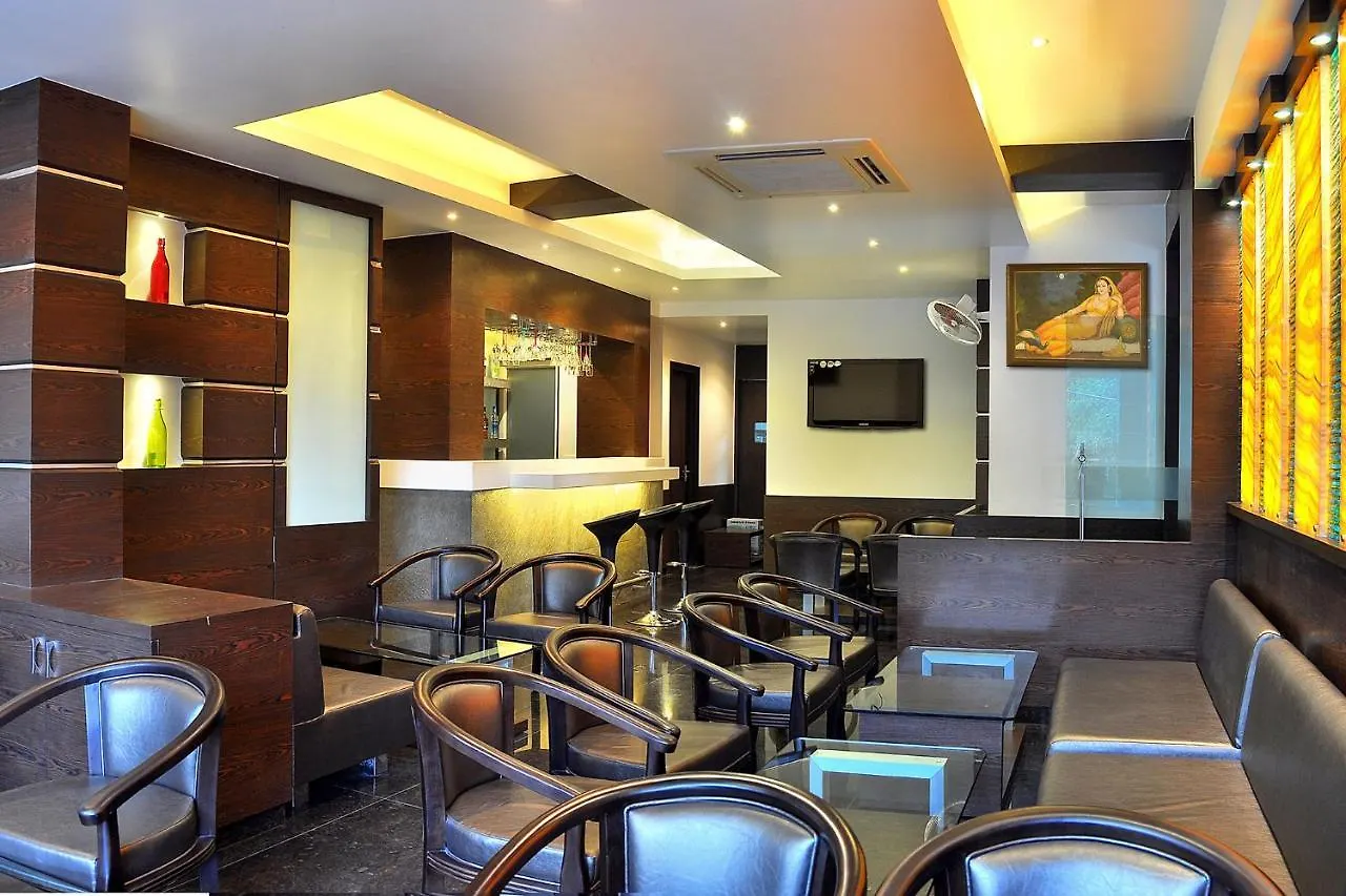 Fabhotel Shree Narayana Udaipur 3*,  India