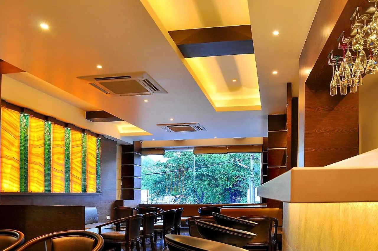 Fabhotel Shree Narayana Udaipur Hotel